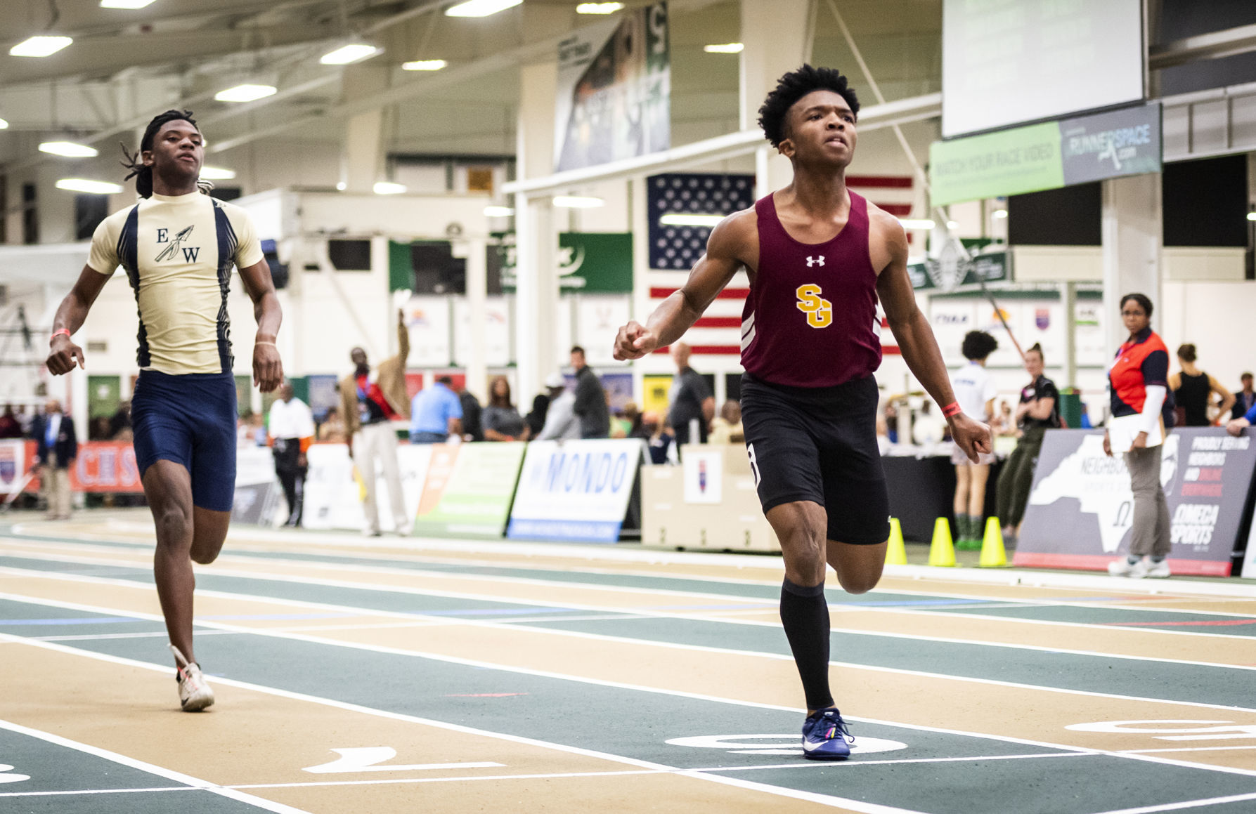 Indoor3a